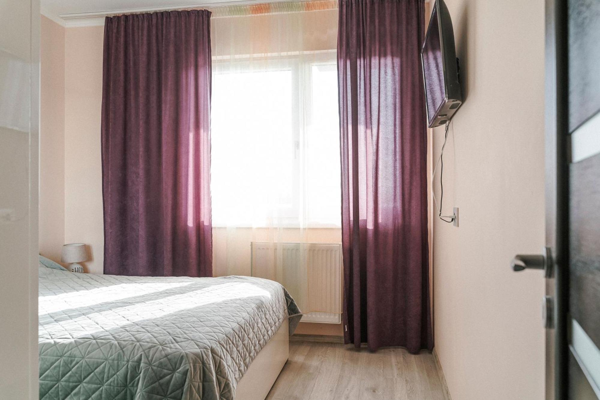 M&M Apartment Oradea Luaran gambar